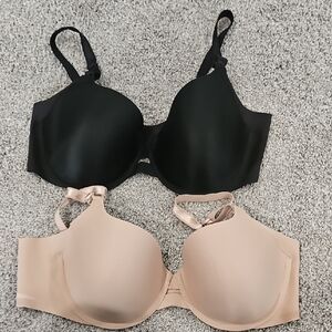 2-Warner's Black and Cream Bras 40B